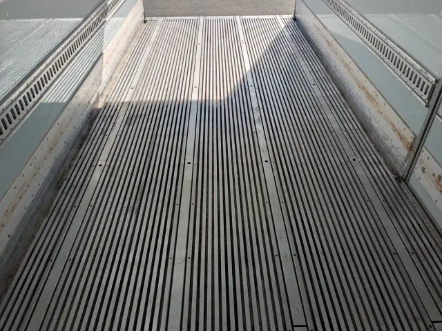 日野 レンジャー 2KG-FD2ABG(2WD)の写真27