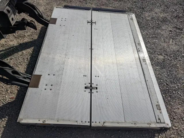 日野 レンジャー 2KG-FC2ABA(2WD)の写真9