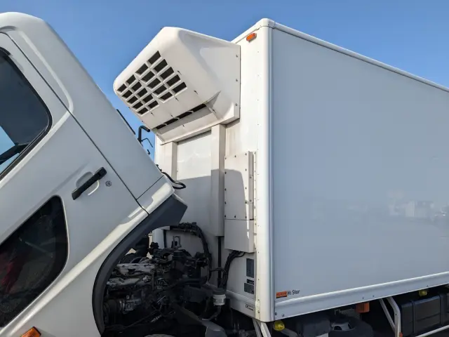 日野 レンジャー 2KG-FC2ABA(2WD)の写真44