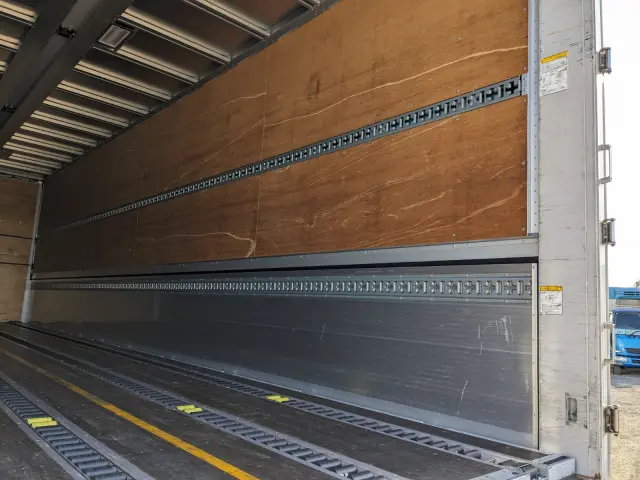 ＵＤ クオン 2PG-CG5CA(8x4)の写真16