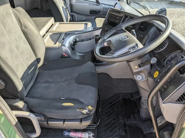 ＵＤ クオン 2PG-CG5CA(8x4)の写真36