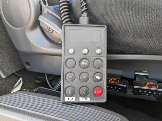 いすゞ ギガ 2PG-CYJ77C(8x4)の写真38