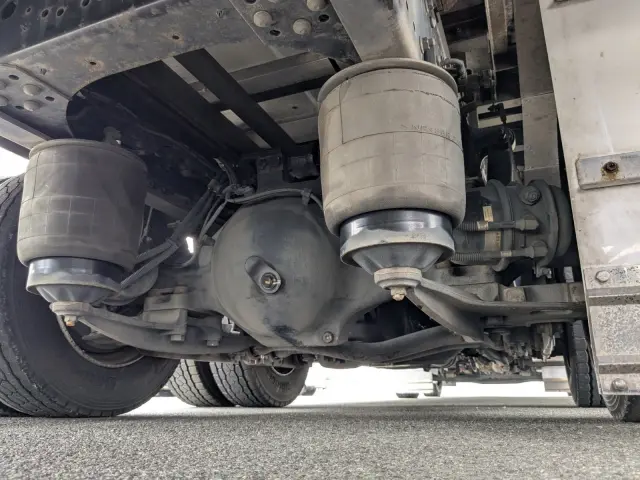 日野 プロフィア 2DG-FW1AHG(8x4)の写真16