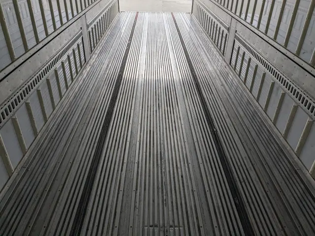 日野 プロフィア 2DG-FW1AHG(8x4)の写真25