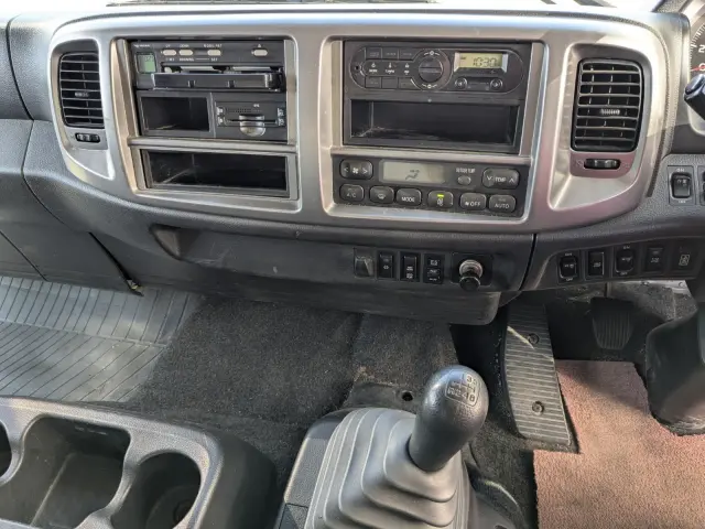 日野 レンジャー QKG-FE7JLAA(2WD)の写真32