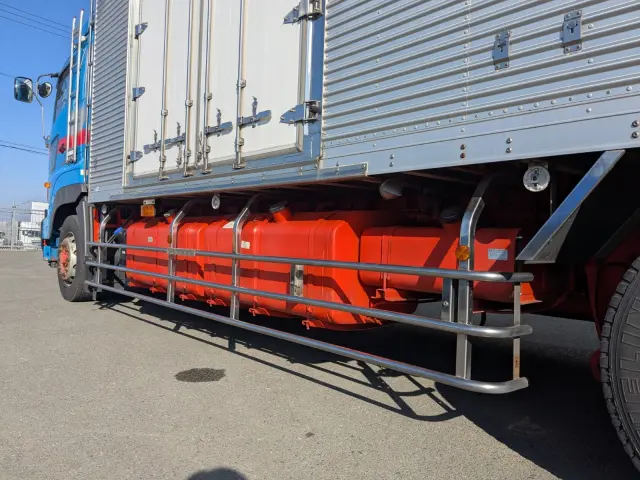 日野 プロフィア QPG-FR1EXEG(6x2)の写真13