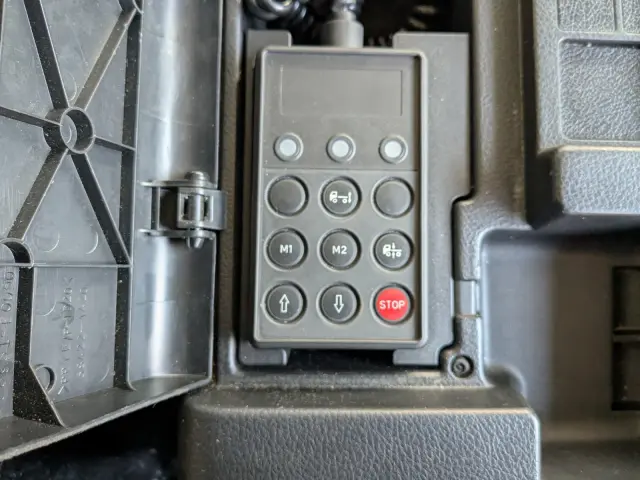 日野 プロフィア QPG-FW1EXEG(8x4)の写真38