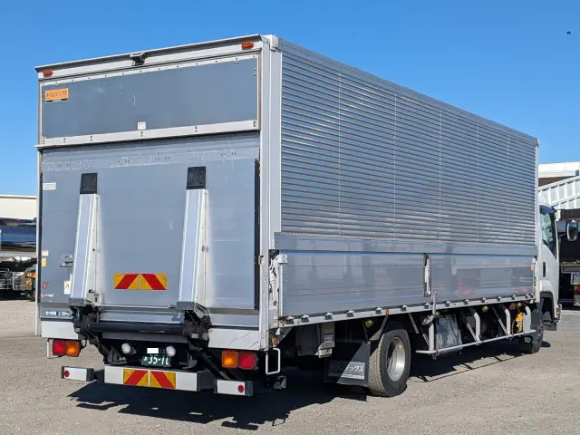 いすゞ フォワード TKG-FRR90T2(2WD)の写真4