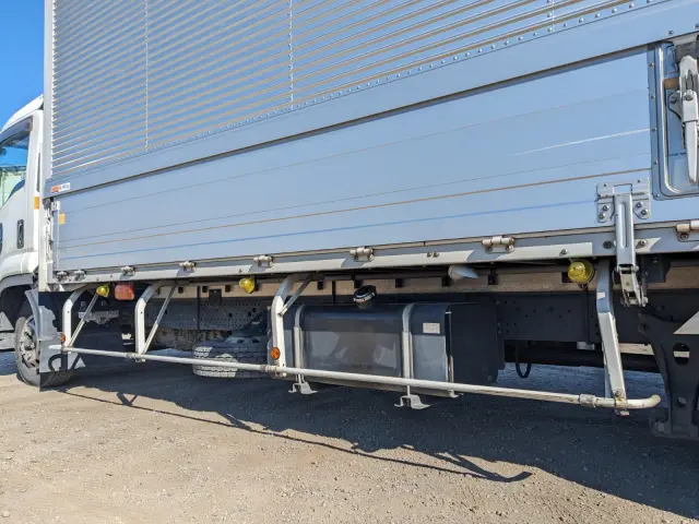 いすゞ フォワード TKG-FRR90T2(2WD)の写真25