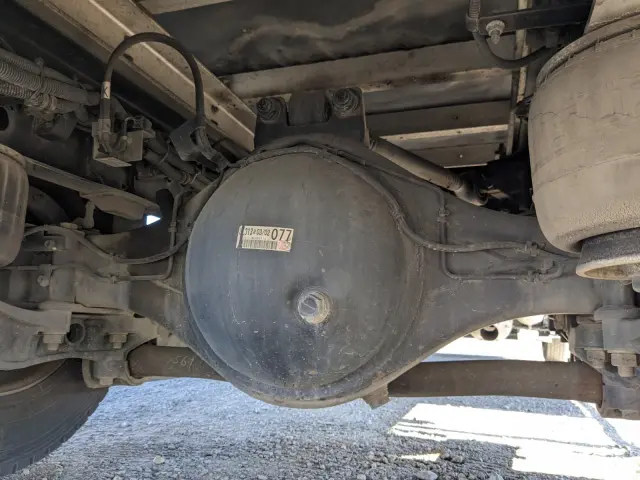 いすゞ フォワード TKG-FRR90T2(2WD)の写真31