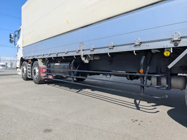 日野 プロフィア QPG-FN1AWDA(その他)の写真11