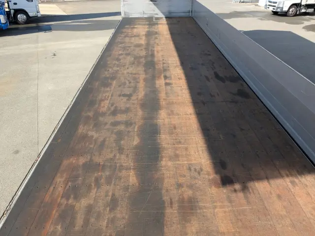 日野 プロフィア QPG-FN1AWDA(その他)の写真18