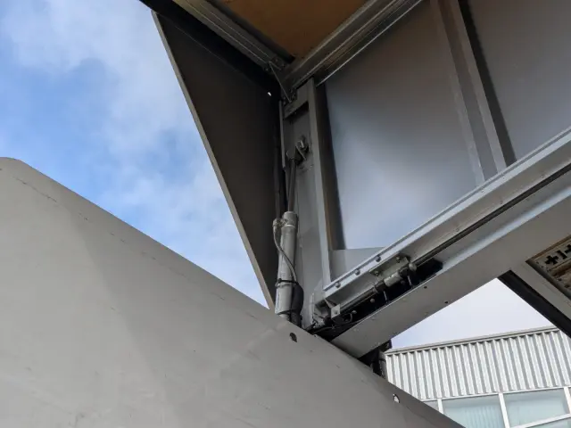 日野 レンジャー LKG-FJ7JLAG(2WD)の写真33