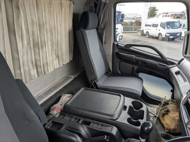 日野 レンジャー LKG-FJ7JLAG(2WD)の写真39