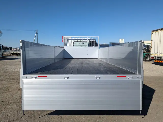 三菱 ファイター 2KG-FK62F(2WD)の写真9