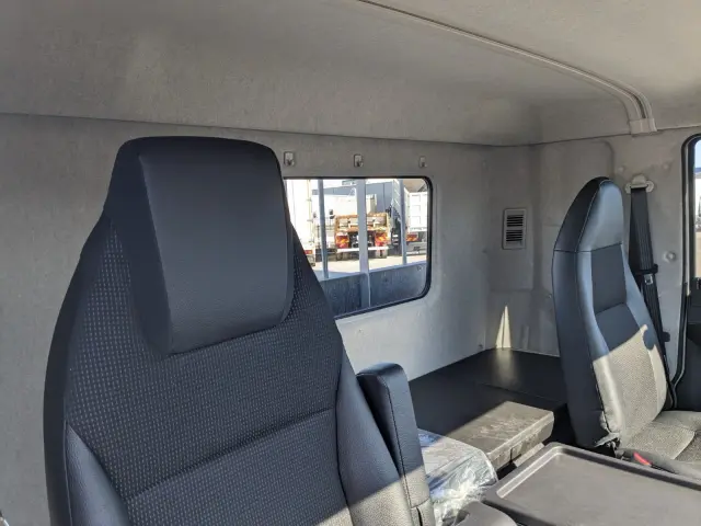 三菱 ファイター 2KG-FK62F(2WD)の写真29