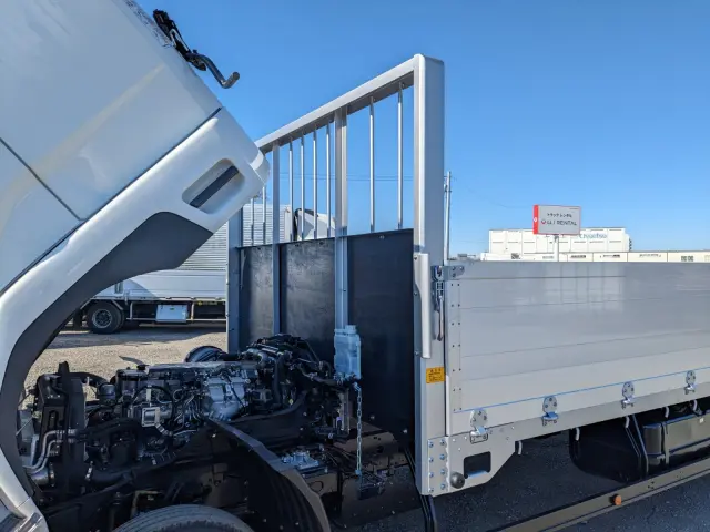 三菱 ファイター 2KG-FK62F(2WD)の写真35