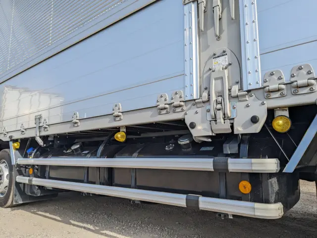 いすゞ ギガ 2PG-CYJ77D(8x4)の写真26