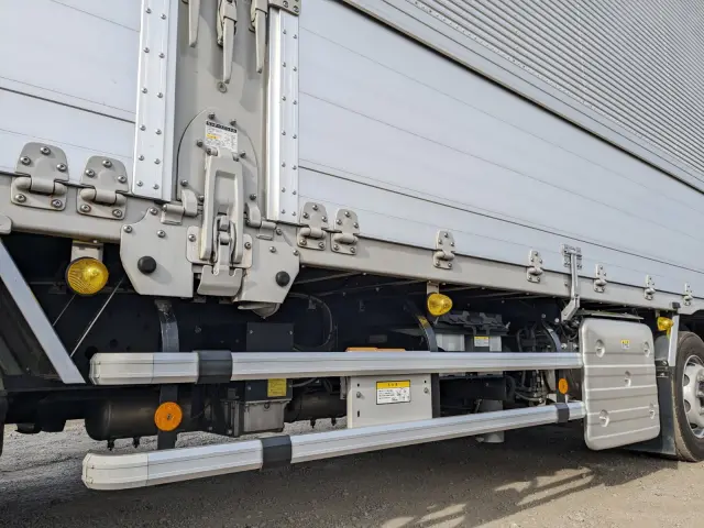 いすゞ ギガ 2PG-CYJ77D(8x4)の写真33