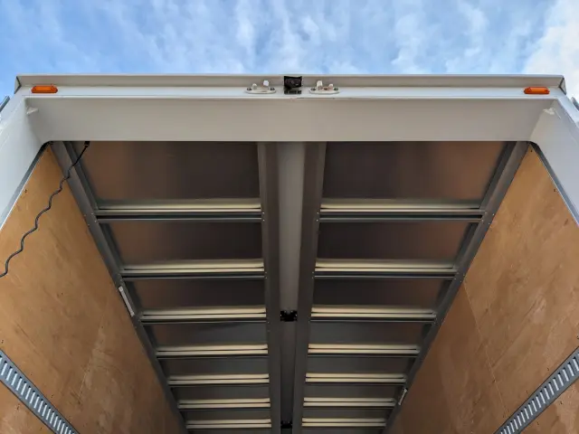 日野 レンジャー 2KG-FD2ABG(2WD)の写真12