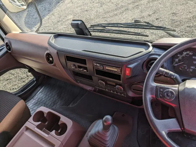 日野 レンジャー 2KG-FD2ABG(2WD)の写真40