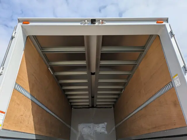 日野 レンジャー 2KG-FD2ABG(2WD)の写真11