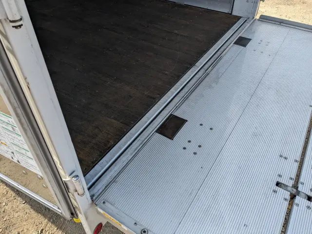 日野 レンジャー 2KG-FD2ABG(2WD)の写真11