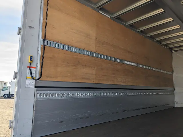 日野 レンジャー 2KG-FD2ABG(2WD)の写真21