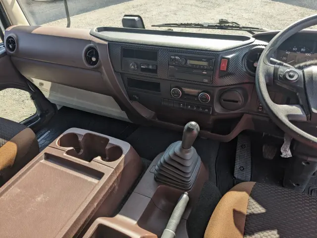 日野 レンジャー 2KG-FD2ABG(2WD)の写真40