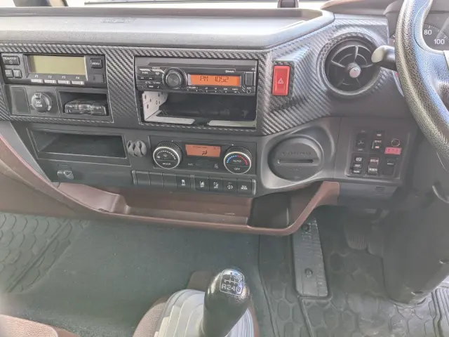 日野 レンジャー 2KG-FD2ABG(2WD)の写真37