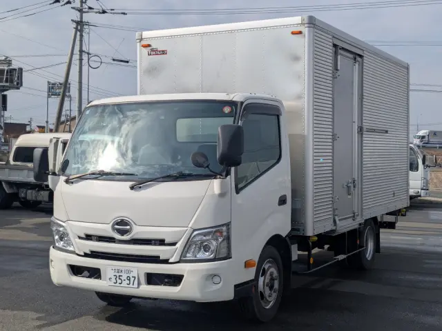 日野 デュトロ 2RG-XZU710M(2WD)の写真1
