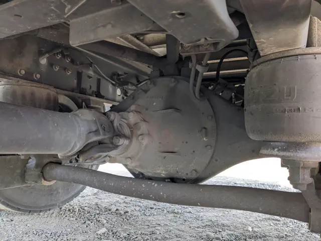 いすゞ フォワード TKG-FRR90T2(2WD)の写真23