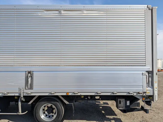 いすゞ フォワード TKG-FRR90T2(2WD)の写真28