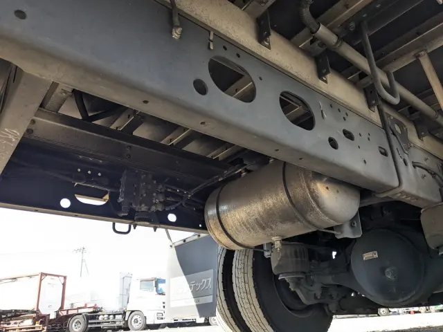 いすゞ フォワード TKG-FRR90T2(2WD)の写真30