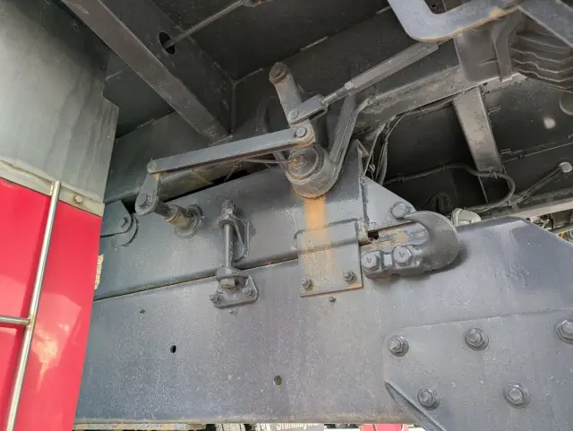 ＵＤ クオン QPG-CD5ZL(6x2)の写真26