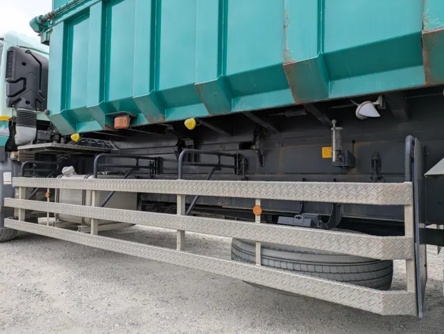 ＵＤ クオン QPG-CD5ZL(6x2)の写真29