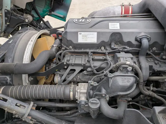 ＵＤ クオン QPG-CD5ZL(6x2)の写真43