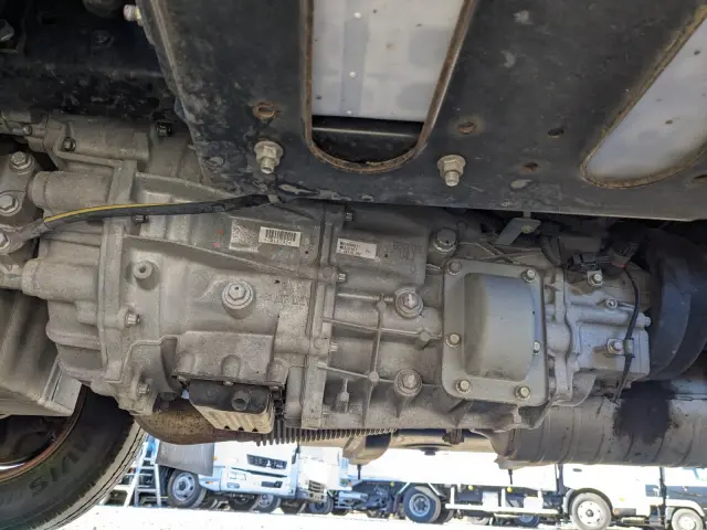 三菱 キャンター TPG-FBA20(2WD)の写真19