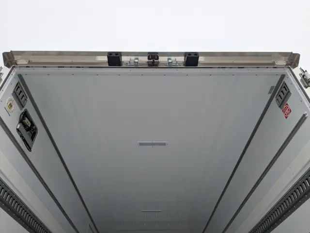 三菱 ファイター 2KG-FK65F(2WD)の写真12