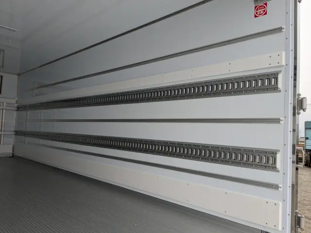 三菱 ファイター 2KG-FK65F(2WD)の写真19