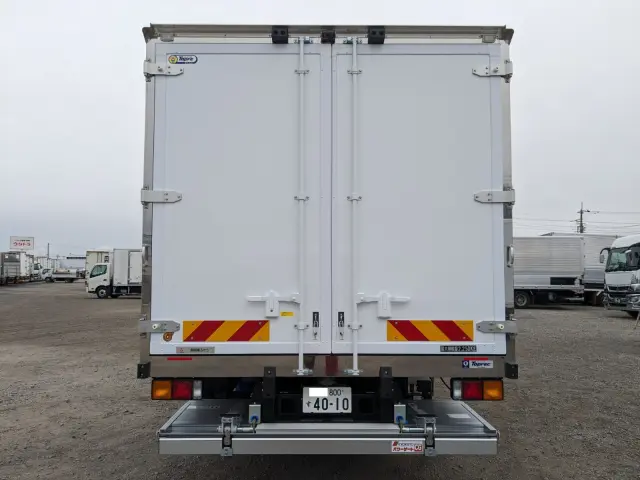 三菱 ファイター 2KG-FK65F(2WD)の写真5