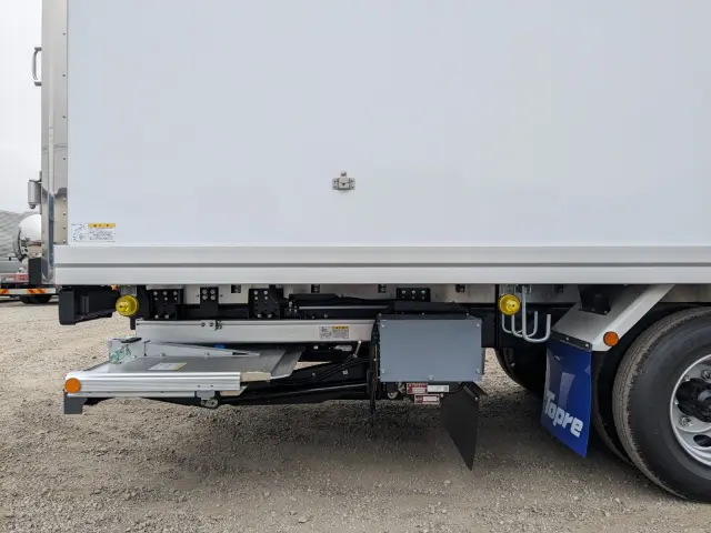 三菱 ファイター 2KG-FK65F(2WD)の写真30