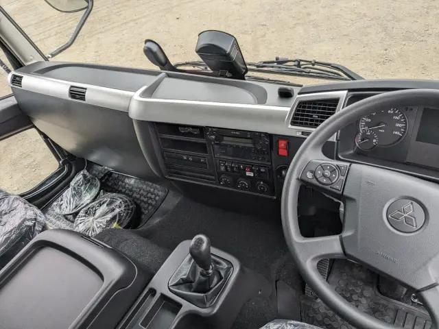 三菱 ファイター 2KG-FK65F(2WD)の写真40