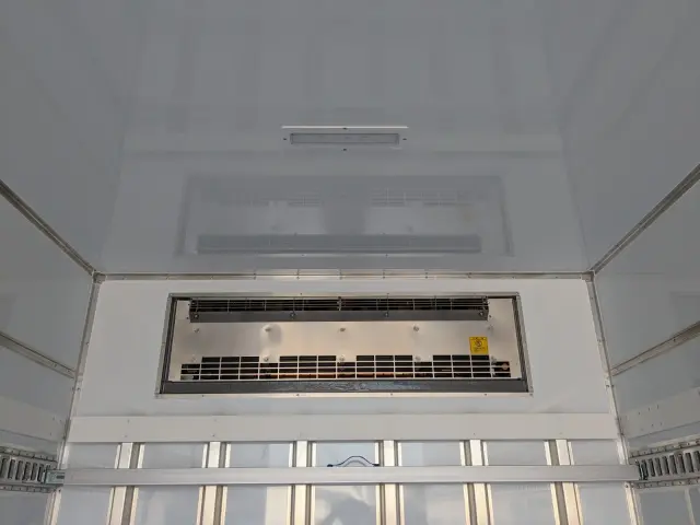 三菱 ファイター 2KG-FK65F(2WD)の写真18