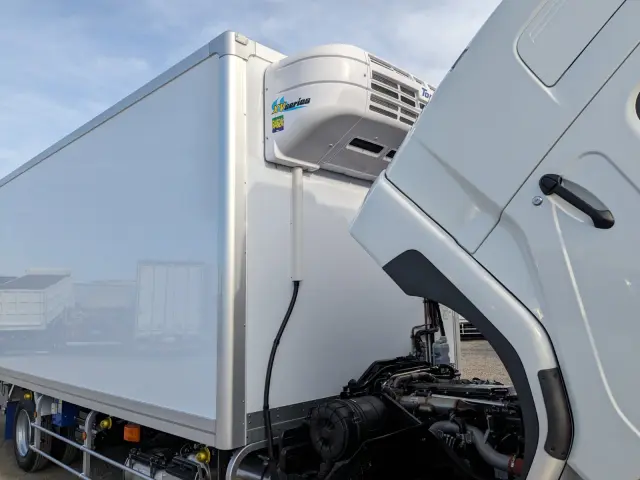 三菱 ファイター 2KG-FK65F(2WD)の写真46