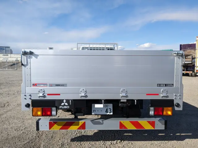 三菱 ファイター 2KG-FK65F(2WD)の写真5