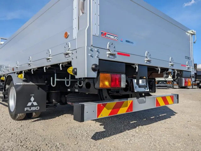 三菱 ファイター 2KG-FK65F(2WD)の写真8