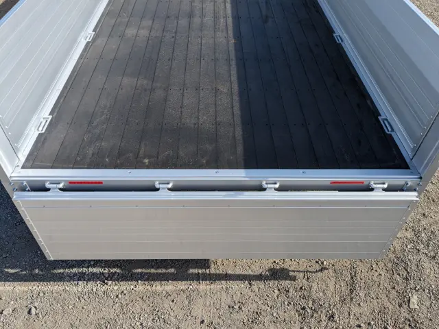 三菱 ファイター 2KG-FK65F(2WD)の写真9