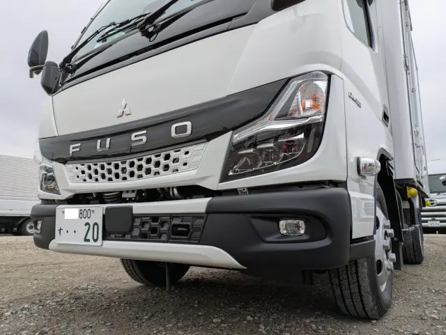 三菱 キャンター 2RG-FBAV0(2WD)の写真6