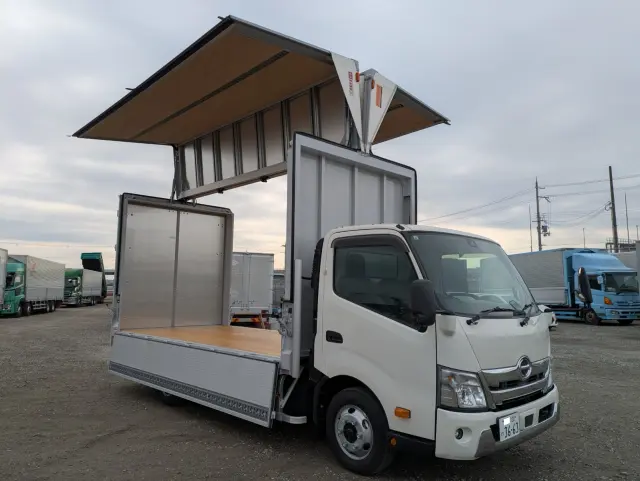 日野 デュトロ 2KG-XZU712M(2WD)の写真32